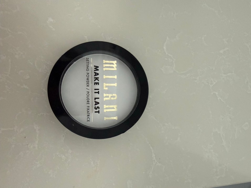 Milani Beyaz Sabitleyici Pudra - Görsel 3