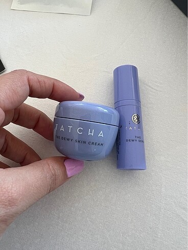 Tatcha dewy serum krem