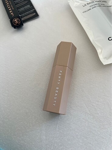 Fenty beauty rum stick