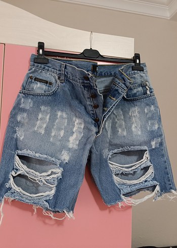 Düğmeli Gri Yıkamalı Kadın Mini Denim Şort