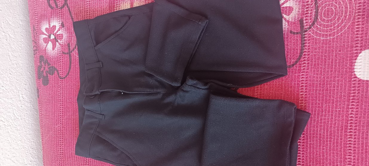 Siyah Kadın Midi Kumaş Pantolon - Görsel 3