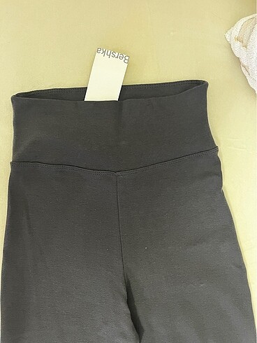 m Beden Bershka beli fitilli ispanyol pantolon