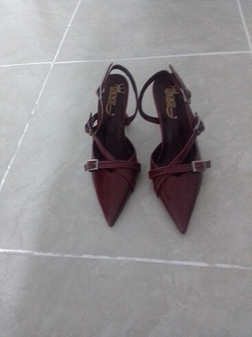 Şık stiletto