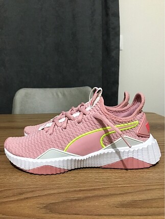 Puma spor ayakkabı