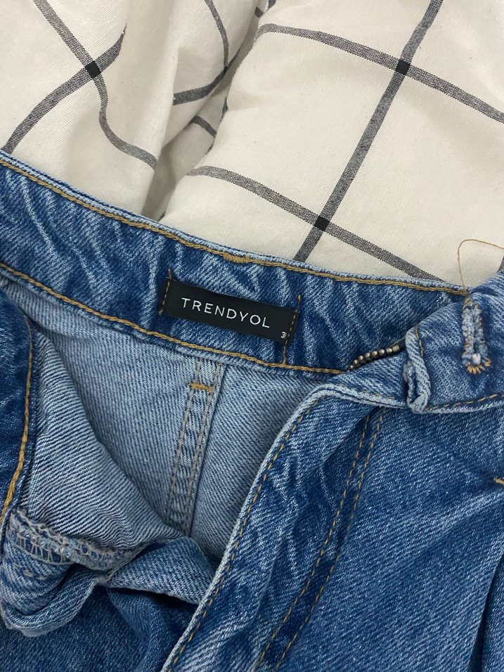 Düğmeli Koyu Mavi şort etek - Görsel 3