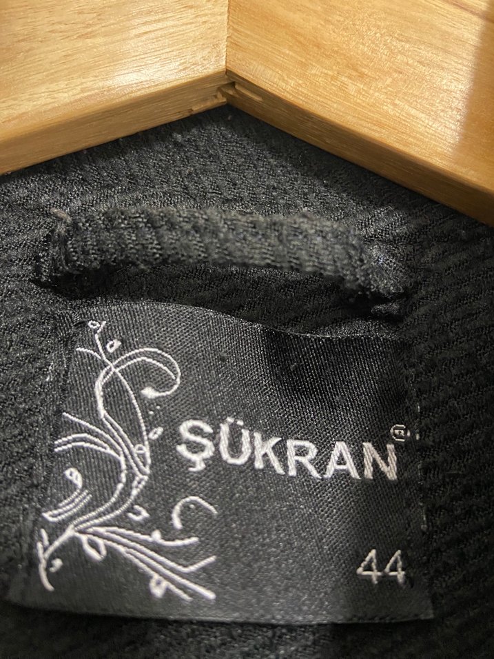 Düğmeli Siyah Uzun Kadın Palto - Görsel 2