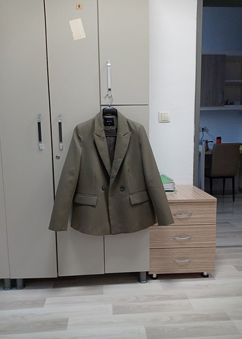 m Beden LCW Düğmeli yeşil Kadın Blazer