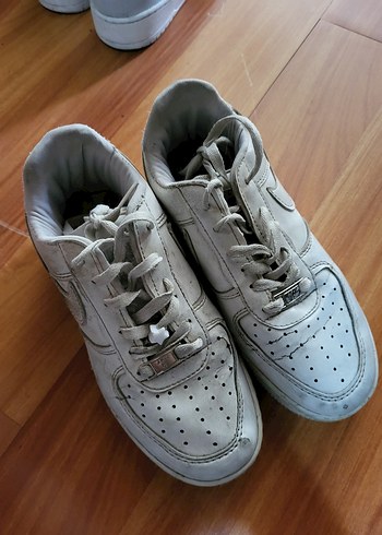 Beyaz Kadın Spor ayakkabi nike air - Görsel 2