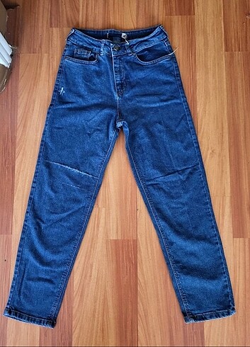 Stradivarius 2 adet mom jean