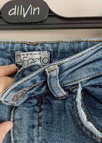 Kadın Mavi Denim Salaş Jean - Görsel 2