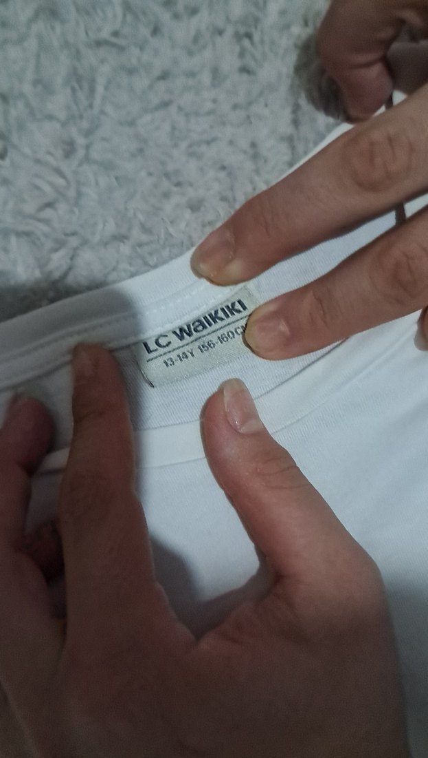 Kız Çocuk Beyaz Keten Kısa Kollu Tişört - Görsel 3