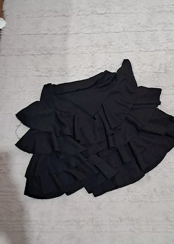 Siyah Kat Kat Fırfırlı Midi Etek - Görsel 2