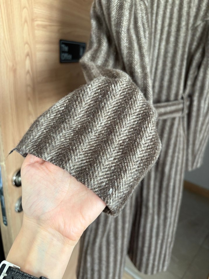 Çizgili Vintage Tarzda Kaşe Kaban — görsel 8/12