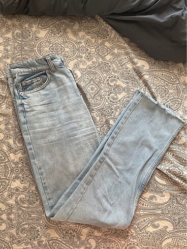 Zara açık mavi boru paça jean
