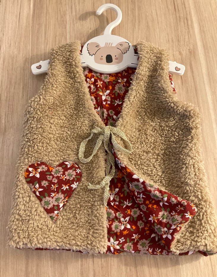 Kız Çocuk Kahverengi Kürk Detaylı Yelek - Görsel 3