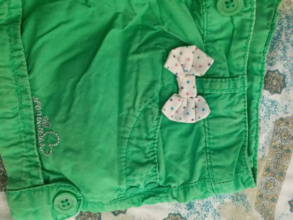 Yeşil Düğmeli Kız Şortu - Görsel 2