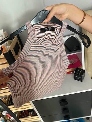 Bershka crop