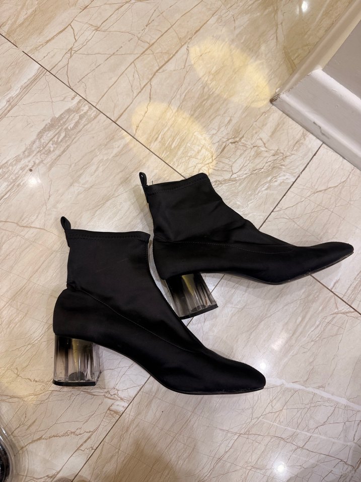 Stradivaruis bot - Görsel 3