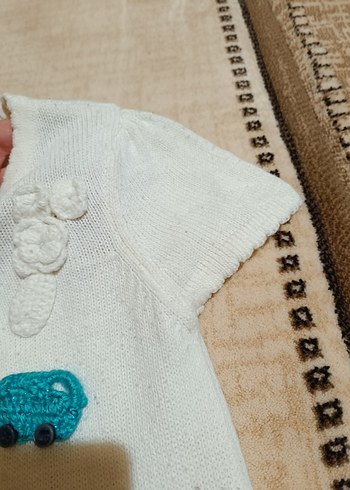 Kız Çocuk Beyaz Örgü Kısa Kollu Tişört - Görsel 3