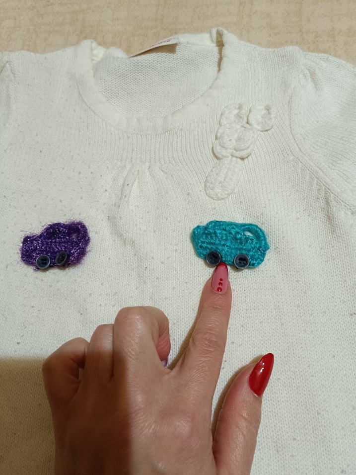 Kız Çocuk Beyaz Örgü Kısa Kollu Tişört - Görsel 2