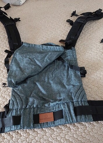 Ergonomik babyboroosh kanguru