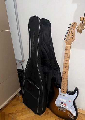 Jay Turser JY-300M-TSB elektro gitar ve Angel ANG-10-BK amfi - Görsel 3