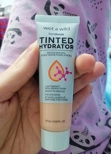 Wet n wild tinted 