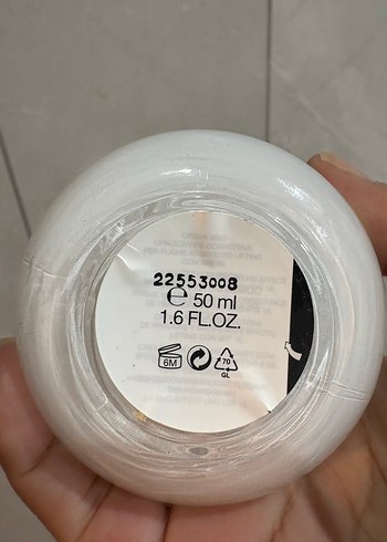 Beden Kiko Bright Lift Matte