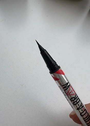 Maybelline build a brow 262 black brown kaş kalemi - Görsel 3