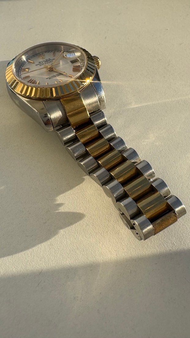 Rolex lady datejust saat - Görsel 2
