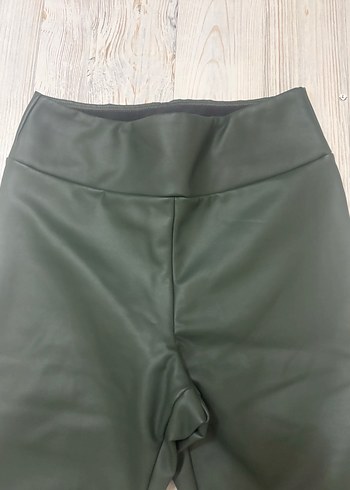 Calzedonia yeşil deri termal tayt - Görsel 2