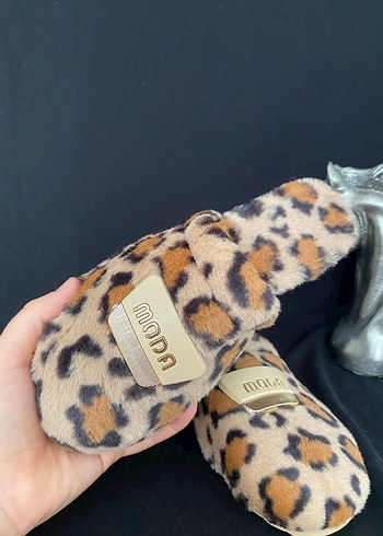 Leopar Desenli Kürklü Kadın Terlik - Görsel 2
