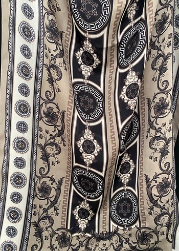 Zincir Detaylı ipek kalitesinde  Kadın Şal - Görsel 2