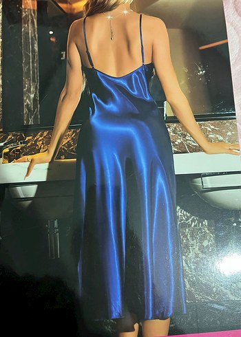 Parlak Lacivert Uzun Kadın Gecelik - Görsel 2