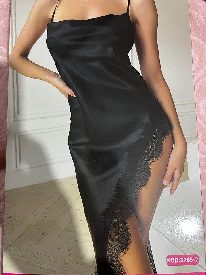 Nightlight Kadın Siyah Dantelli Uzun Gecelik - Görsel 4