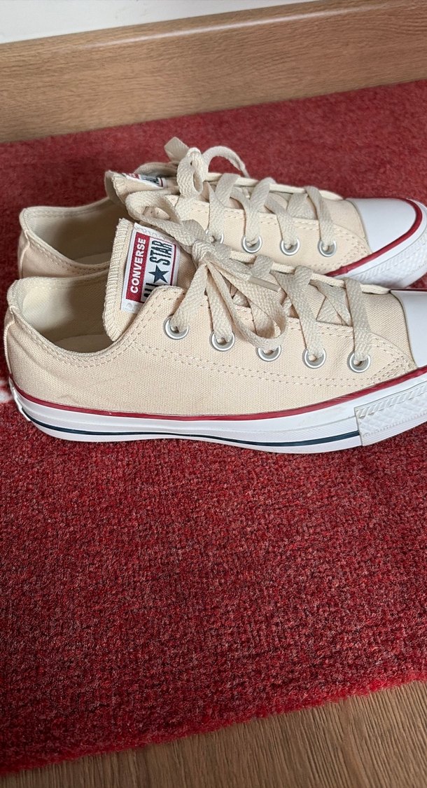 Converse Kadın krem rengi Bağcıklı Spor Ayakkabı - Görsel 2