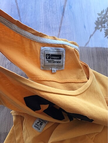 Diğer Freddy kolsuz tshirt ????