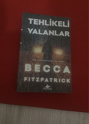 Tehlikeli yalanlar kitap