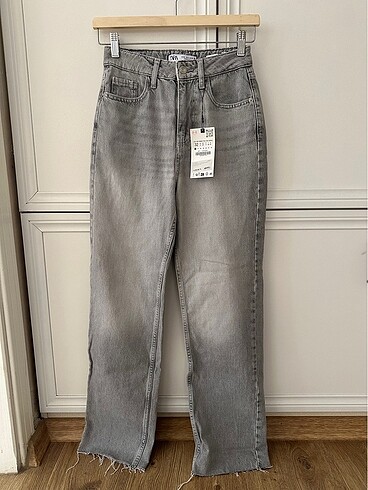 Zara Zara Jean