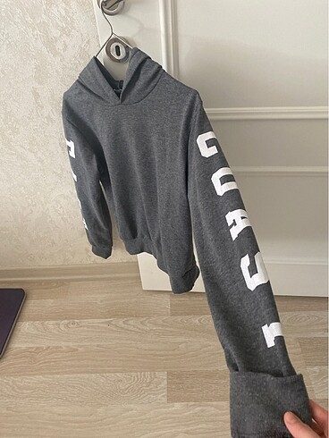 Diğer Sweatshirt cok iyi durumdadır