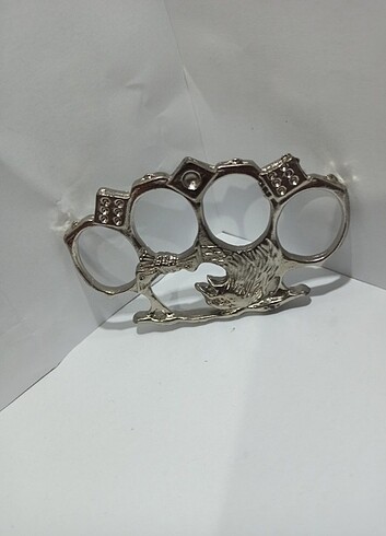 mat silver kartal muşta (hiç kullanilmadi)