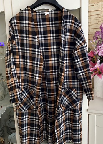 Düğmeli Ekose Desenli Uzun Kadın Kaban - Görsel 2