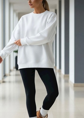 Beyaz Oversize Kadın Sweatshirt