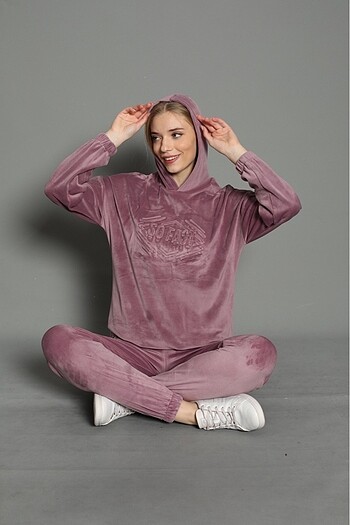Yumuşacık kadife pijama takımı