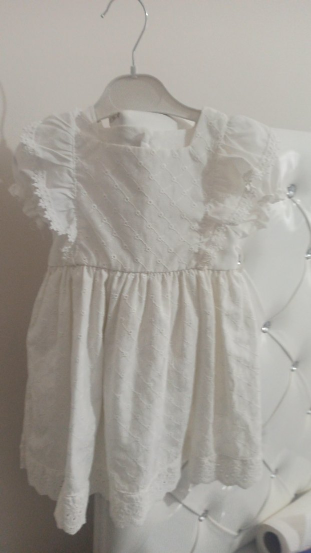 Kız Çocuk Beyaz fistolu Fırfırlı Elbise - Görsel 2