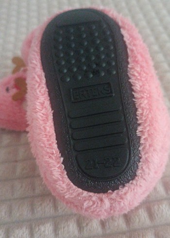 Kız Çocuk Pembe Kürklü Nakışlı Ev Terliği - Görsel 2