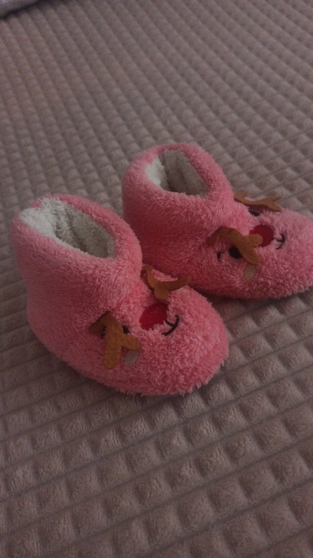 Kız Çocuk Pembe Kürklü Nakışlı Ev Terliği - Görsel 3