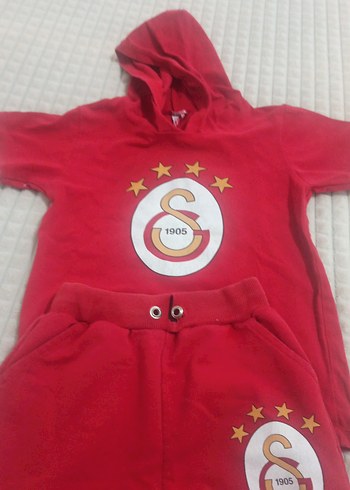 Kırmızı Baskılı Erkek Çocuk Eşofman Takımı - Görsel 3