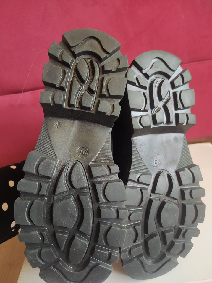 Siyah Deri Gotik Tokalı Kadın Bot - Görsel 4