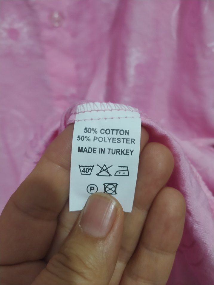 Düğmeli Pembe V Yaka Uzun Kollu Gömlek - Görsel 3